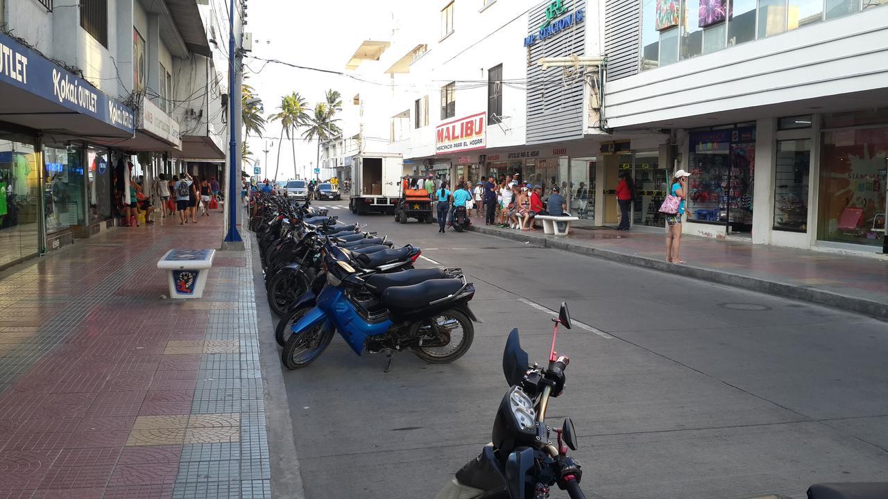 San Andres Vive Paradise Habitaciones Con Bano Privado A 80Mts De La Playa Principal Esterno foto