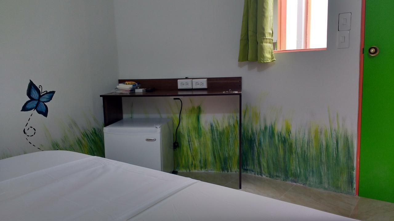 San Andres Vive Paradise Habitaciones Con Bano Privado A 80Mts De La Playa Principal Esterno foto